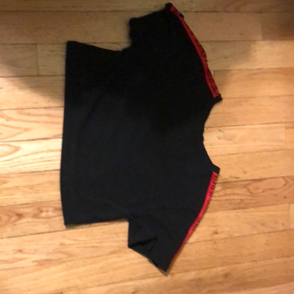 Cropped t-shirt - Picture 2 of 3